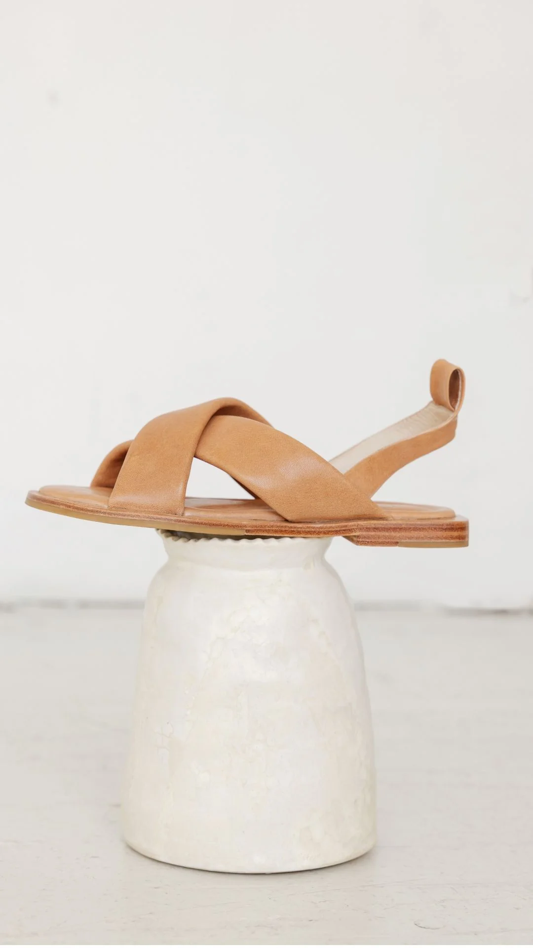 The Cloud Sandal [Cognac] - Image 2