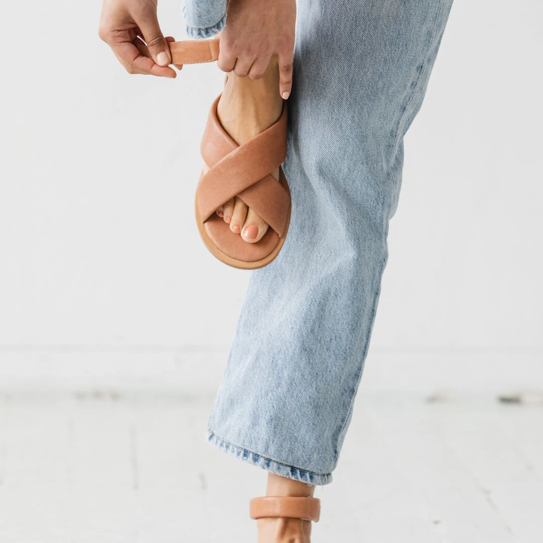 The Cloud Sandal [Cognac] - Image 8