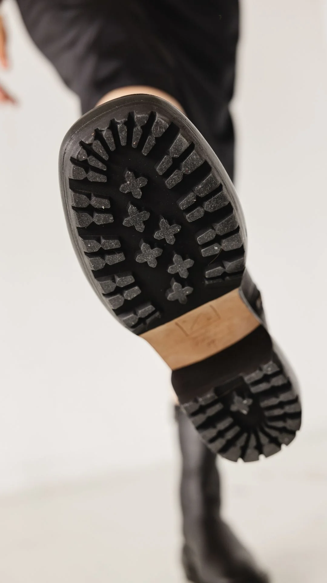 The Camp Boot [Black] - Image 4