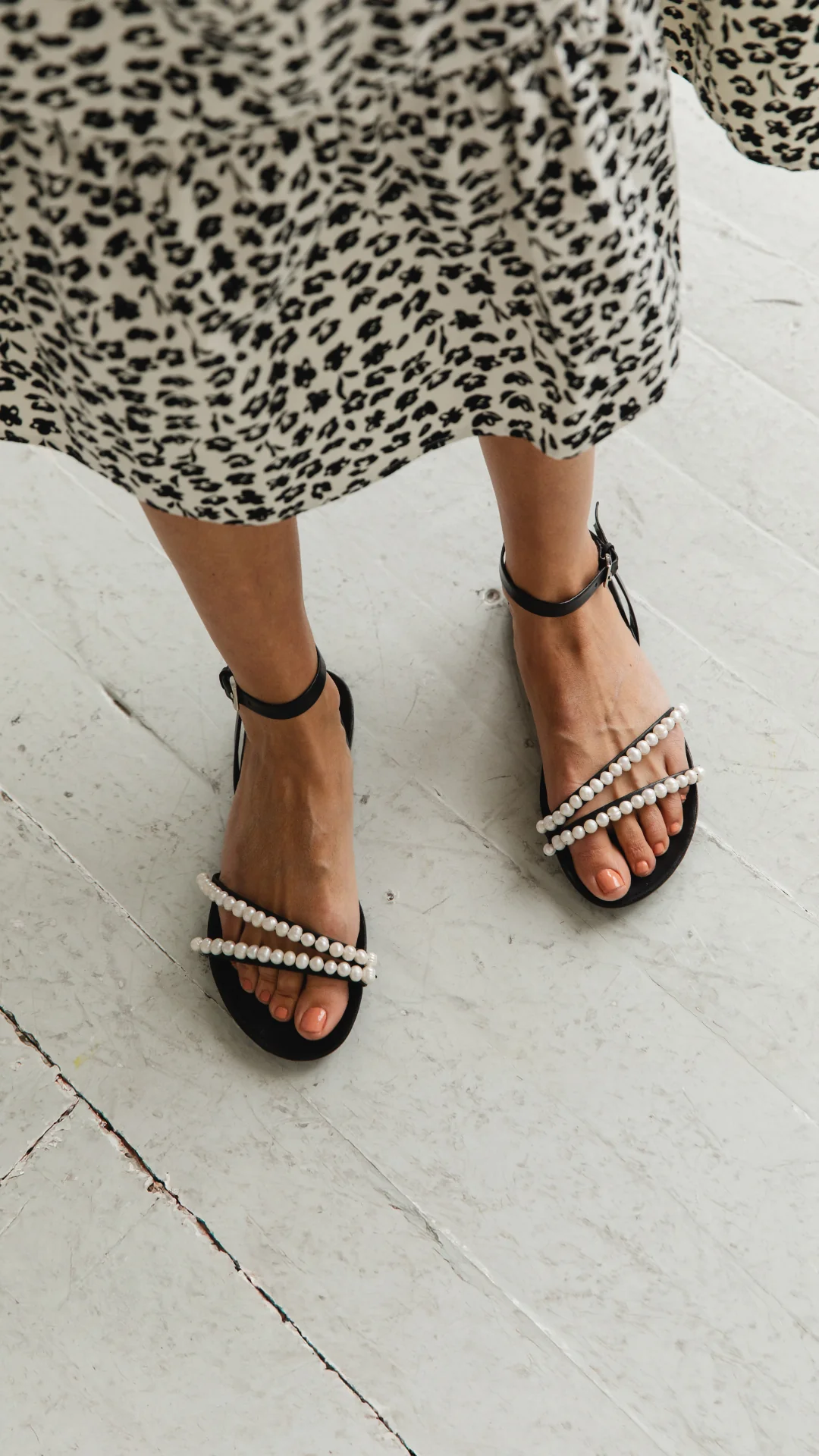 Beaded Footbed Sandal [Pearl] - Image 2