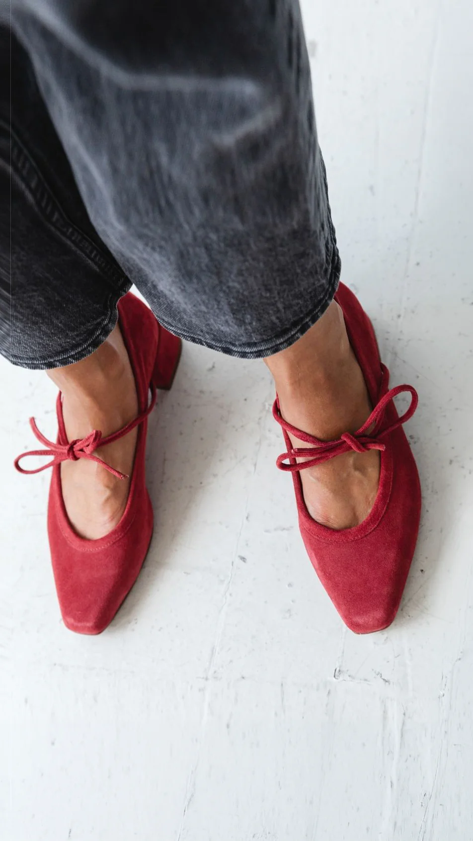 The Heeled Ballet [Red] - Image 3