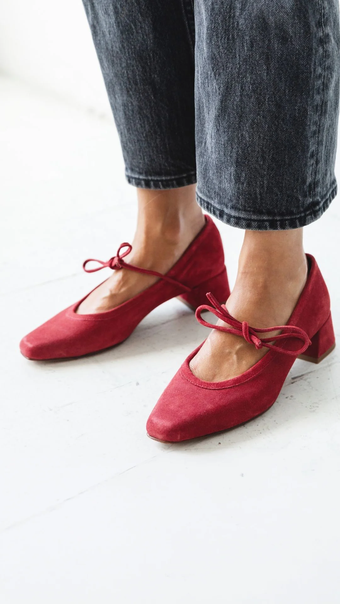 The Heeled Ballet [Red] - Image 4