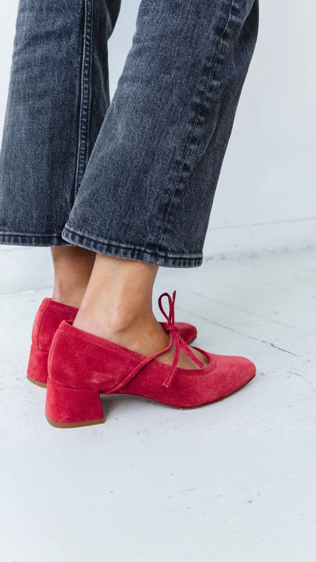 The Heeled Ballet [Red] - Image 5