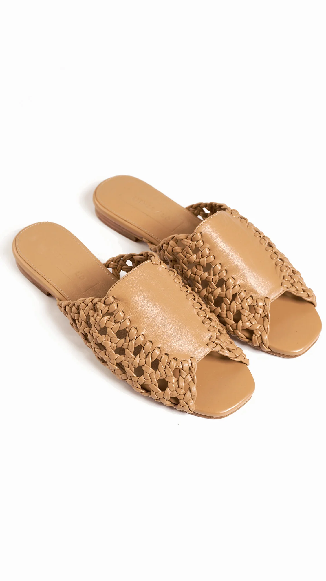 The Rattan Sandal [Miel]