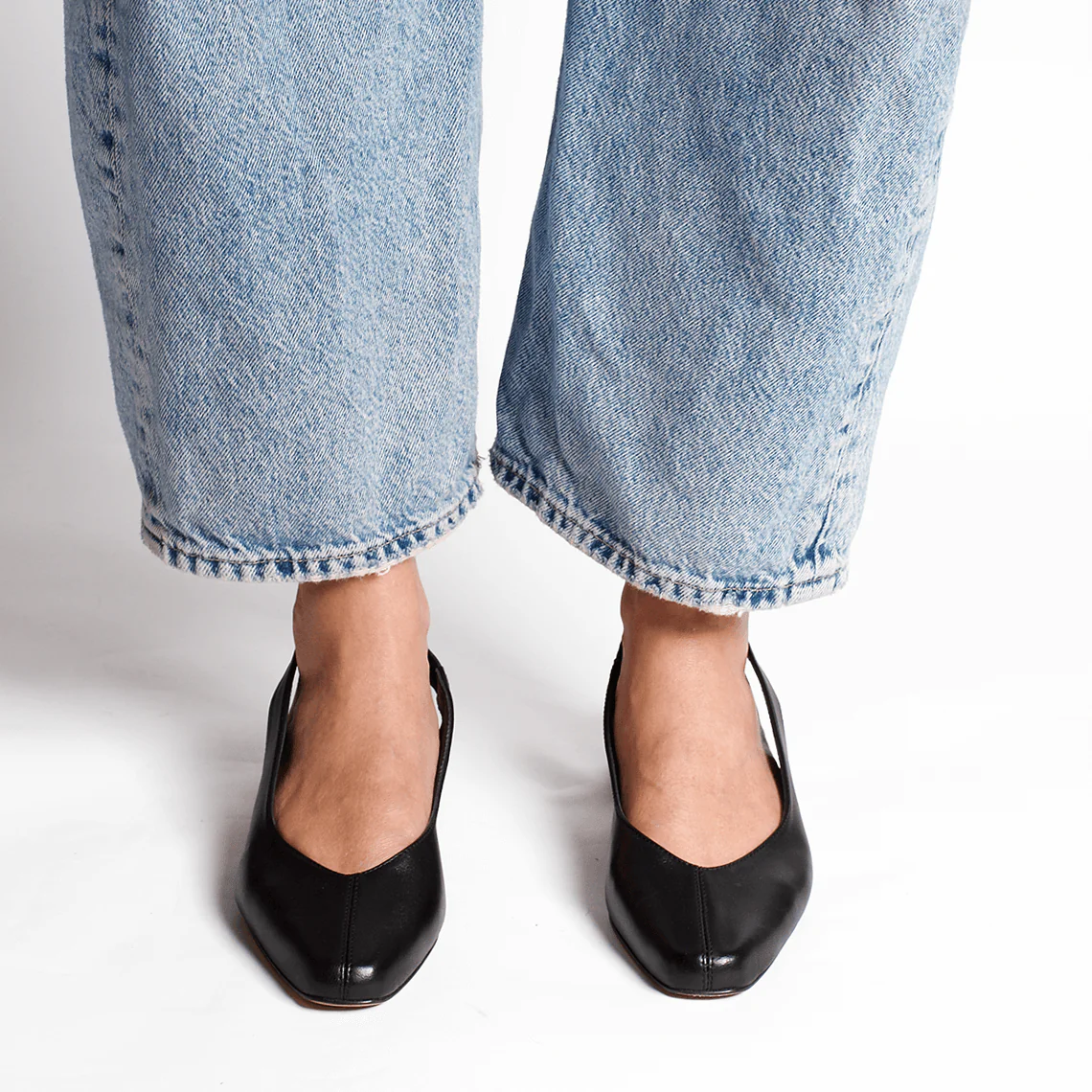 The Slingback [Black] - Image 11