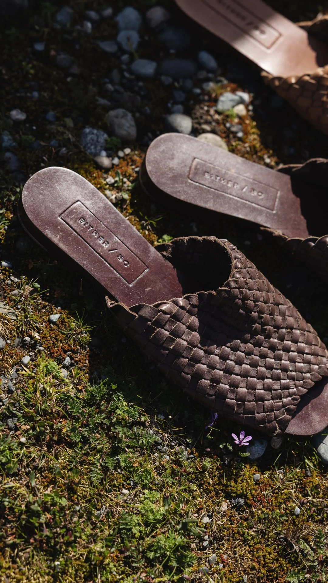 The Woven Slide [Umber] - Image 6