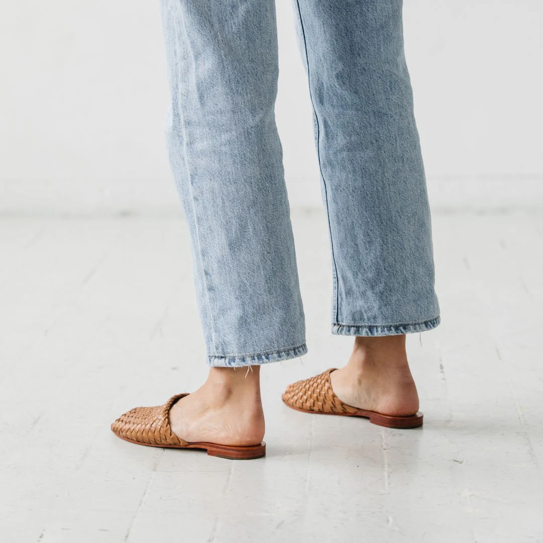 The Woven Slide [Miel] - Image 9